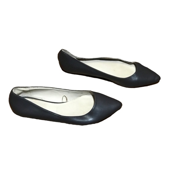 Forever 21 Ballet Flats - Picture 4 of 4